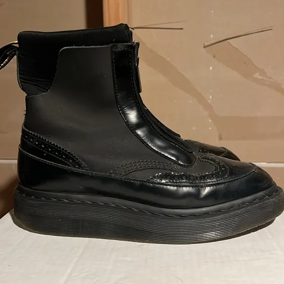 🛍️Dr Martens Black Doc Jemison Airwair Zip Front No Laces Boots Size 9 / UK 7