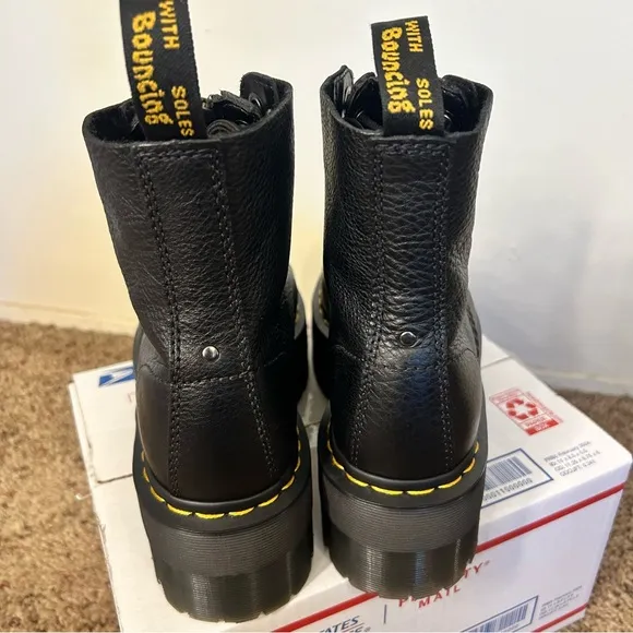 Dr. Martens Black Leather Max Quad Dr. Martens with removable zipper closure