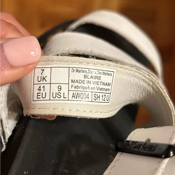 Dr Martens Blaire Womens Size 9 Platform Sandals Shoes White Hydro Leather
