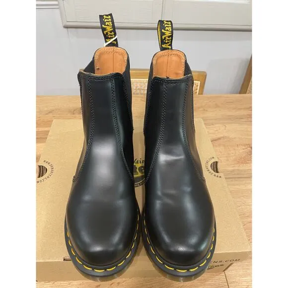 Dr. Martens Docs 2976 Women's Smooth Leather Chelsea Boots Size 10 US 42 EU