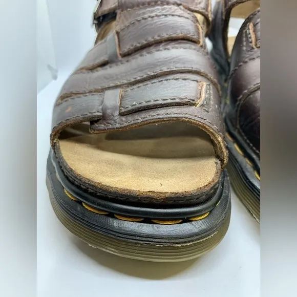 Dr. Martens Fisherman’s Y2K 90’s Leather Sandals Size 11