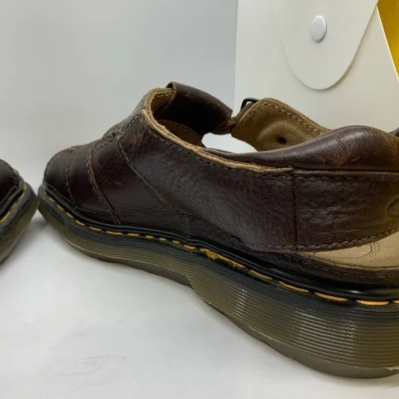Dr. Martens Fisherman’s Y2K 90’s Leather Sandals Size 11