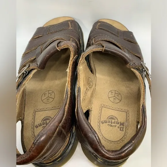 Dr. Martens Fisherman’s Y2K 90’s Leather Sandals Size 11