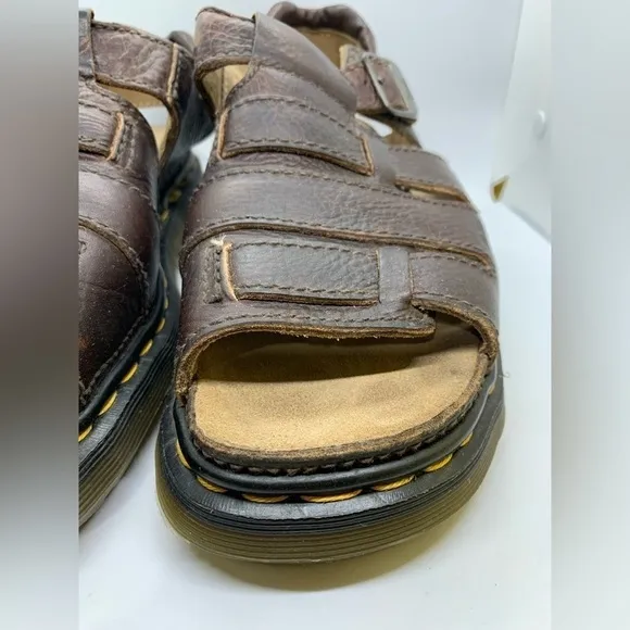 Dr. Martens Fisherman’s Y2K 90’s Leather Sandals Size 11