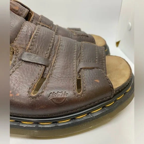Dr. Martens Fisherman’s Y2K 90’s Leather Sandals Size 11