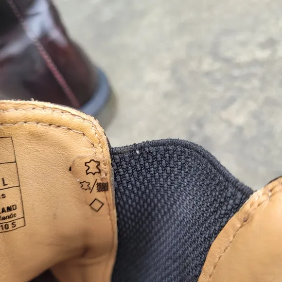 Dr Martens  Flora chelsea boots