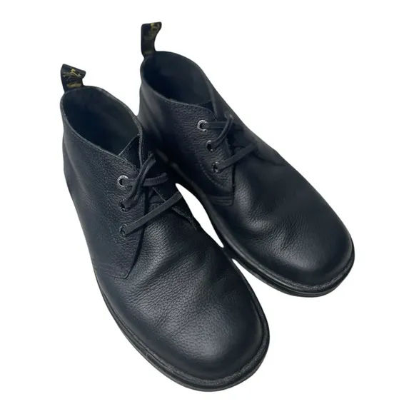 Dr. Martens Industrial Men’s Sussex Bear Track Black Leather Chukka Boots