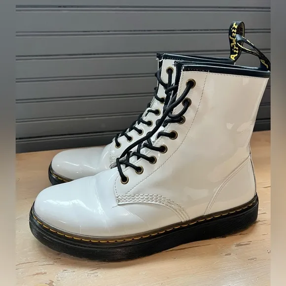 Dr. Martens Jadon 15265100 White Smooth Polish Leather BOOTS Medium Women Size 9