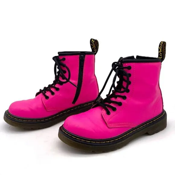 Dr. Martens Junior 1460J 8-Eye Combat Boot Hot Neon Pink Leather Girls Size 1