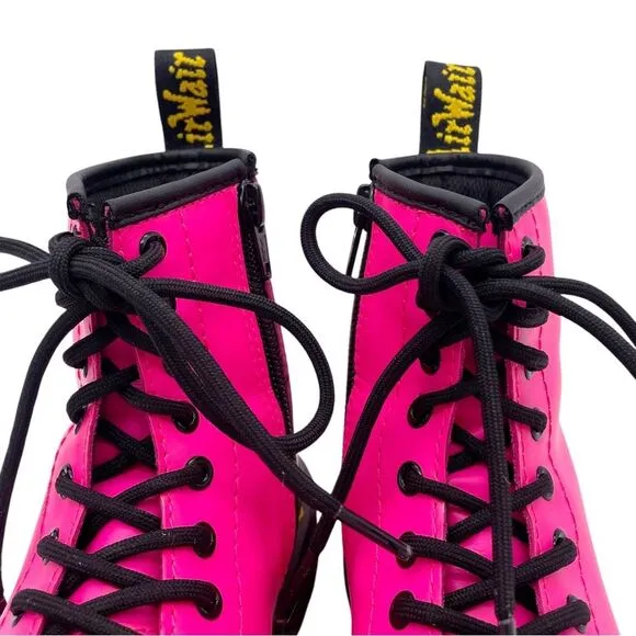 Dr. Martens Junior 1460J 8-Eye Combat Boot Hot Neon Pink Leather Girls Size 1