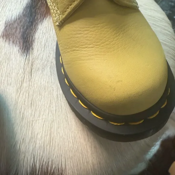 Dr. Martens Kids Yellow 🥾
