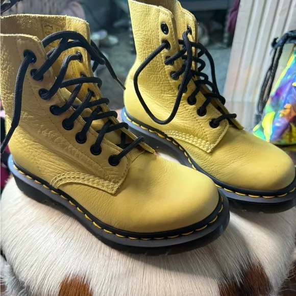 Dr. Martens Kids Yellow 🥾