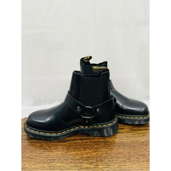 DR MARTENS NWB WINCOX Smooth Leather Buckle Boots