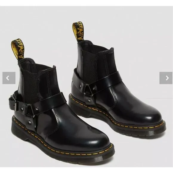 DR MARTENS NWB WINCOX Smooth Leather Buckle Boots