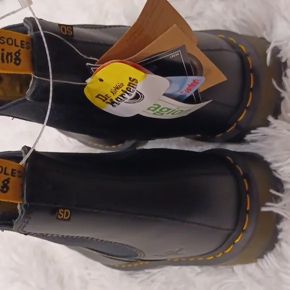 Dr. Martens Safety Toe Industrial Slip Resistant Slip On Boots Shoes Black NEW