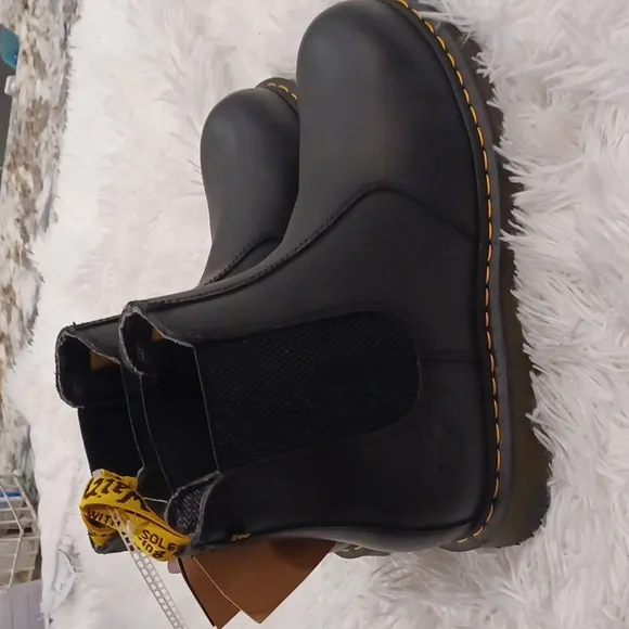 Dr. Martens Safety Toe Industrial Slip Resistant Slip On Boots Shoes Black NEW