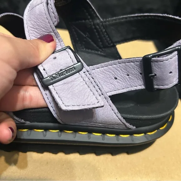 DR MARTENS Voss purple gladiator sandals shoes women’s 7 new