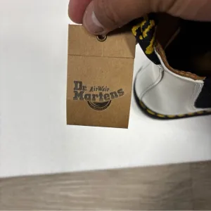 Dr. Martens white Air Wair bouncing soles white leather Chelsea boots size 8