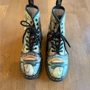 Dr. Martens x Tate London 8 eye Boots - Multicolor