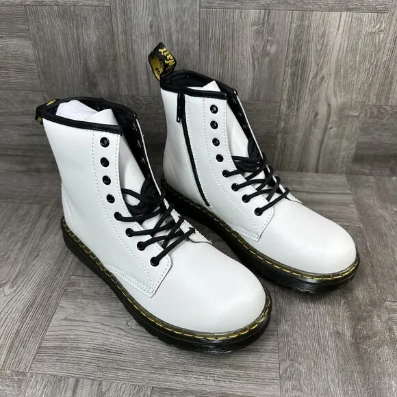 Dr Martens Zavala Youth size 5 White Combat Boots 27197100