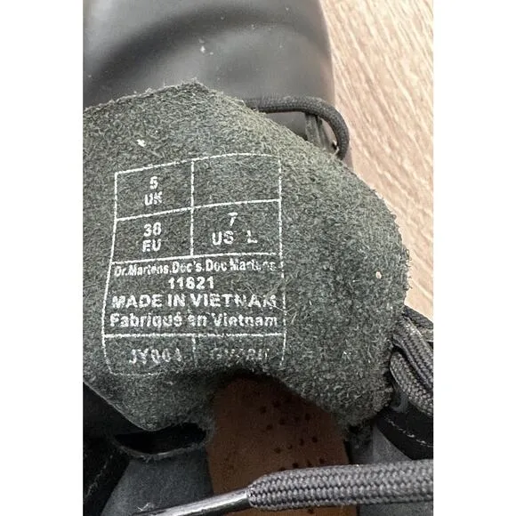 Dr. Martens|11821/1460‎ Airware Smooth Leather Lace Up Boots|Matte Black|SZ 7