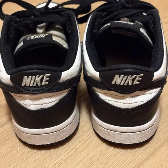 Dunks Nike Black and White dunks