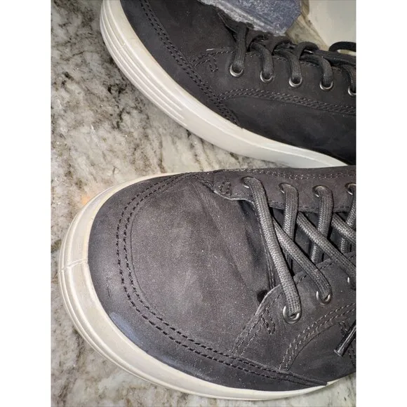 Ecco Casual Sneakers, Men's Size 11 Black MSRP‎ $150 Suede