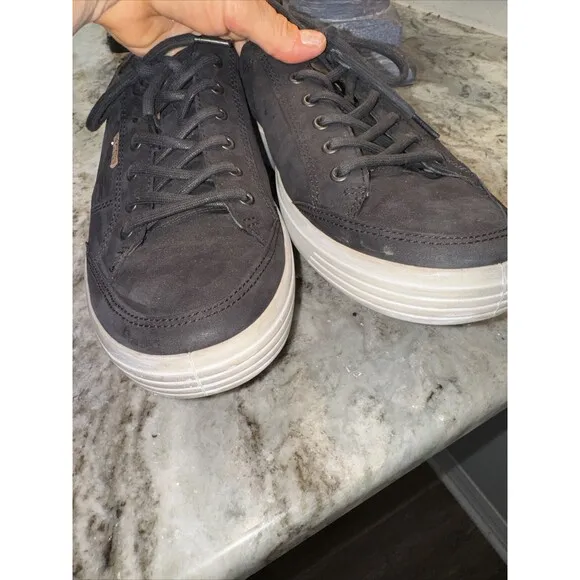 Ecco Casual Sneakers, Men's Size 11 Black MSRP‎ $150 Suede
