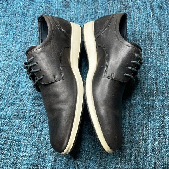 Ecco Men's Leather Dress Shoes in Grey Dark Blue