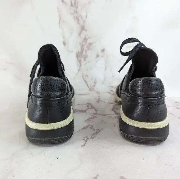 Ecco Sneakers Womens Size 37 6.5 Intrinsic Black Leather Perf Lace Up Shoes