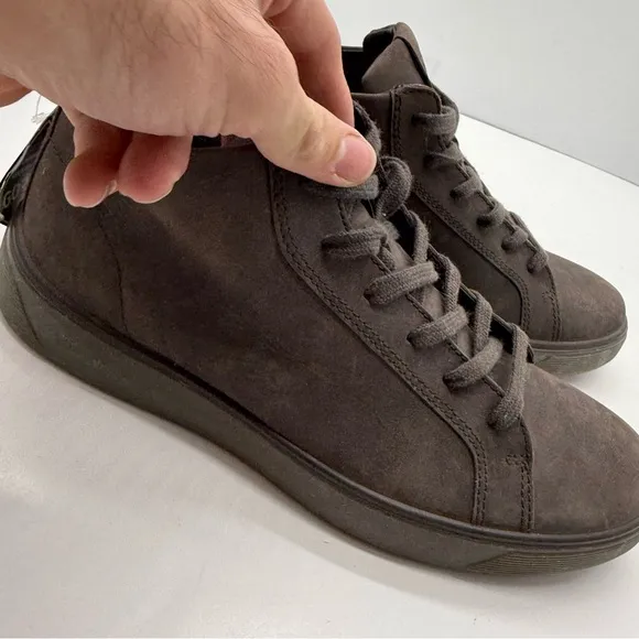 ECCO Street Tray Mens 10.5 Suede Goretex Shoes Sneakers Mid Ankle Y2K Boots 44