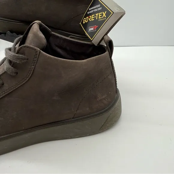 ECCO Street Tray Mens 10.5 Suede Goretex Shoes Sneakers Mid Ankle Y2K Boots 44