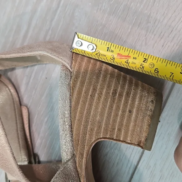 Eileen Fisher Women Patsy Metallic Leather Heels Sandals sz 8 shoes