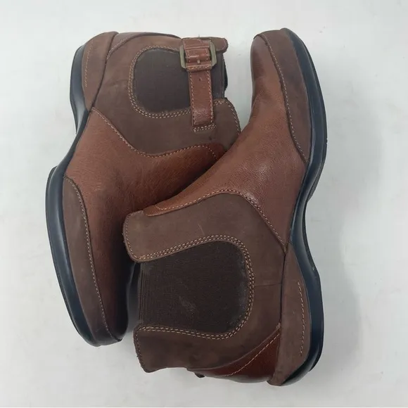 Essence by Aetrex “Amy” Ankle Boots – Brown – Size 7