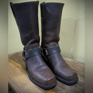 EUC Frye Womens Harness Moto Boots. NEAR NEW CONDITION. Sz 5.5