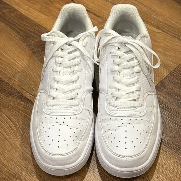 ;EUC) Nike Men’s Court Vision Low Next Nature Sneakers DH2987-100 (Size: 10)