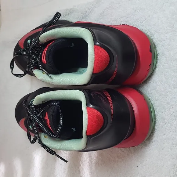 EUC Nike Zoom Kevin Durant KD VII 7 Mens Size 8.5 Good Apples Shoes 653996-063