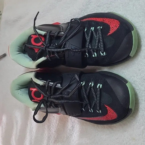 EUC Nike Zoom Kevin Durant KD VII 7 Mens Size 8.5 Good Apples Shoes 653996-063