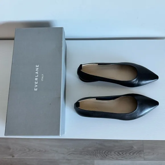 Everlane NWB 7.5 Black Leather 40 Hour Flats Pointed Toe