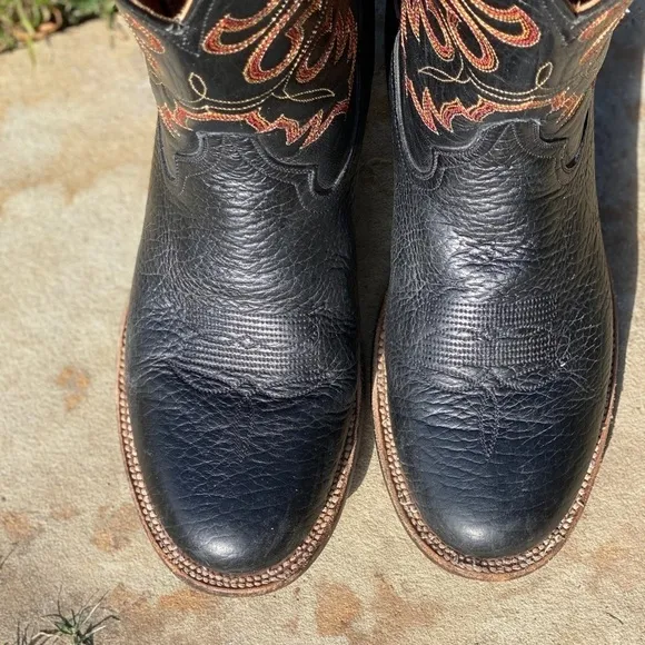 Ferrini Italian boots black with red stitching round toe mid calf size 9.5D