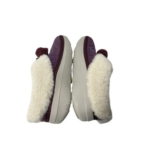 Fit Flop Loafer Women's Size 5 Purple White Loaff Snug Pom Slippers