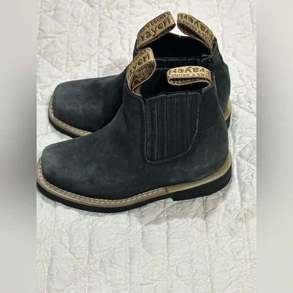 FRAYE Black Chelsea Boots with Crepe Sole
