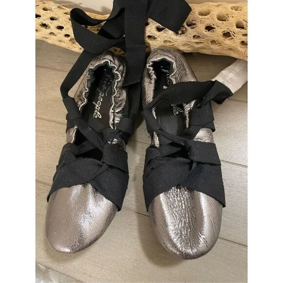 Free People Cece Wrap Ballet Flats Size 7