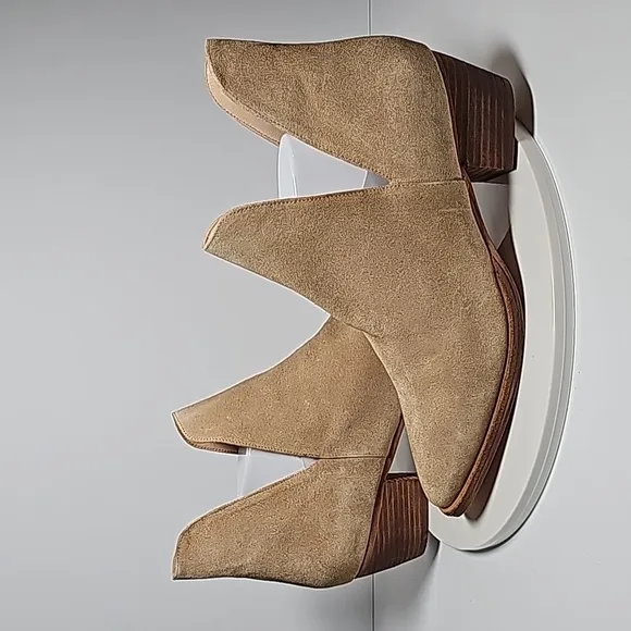 Free People Charm Double V Ankle Boots Booties Slip-On Suede Block Heel Beige 40