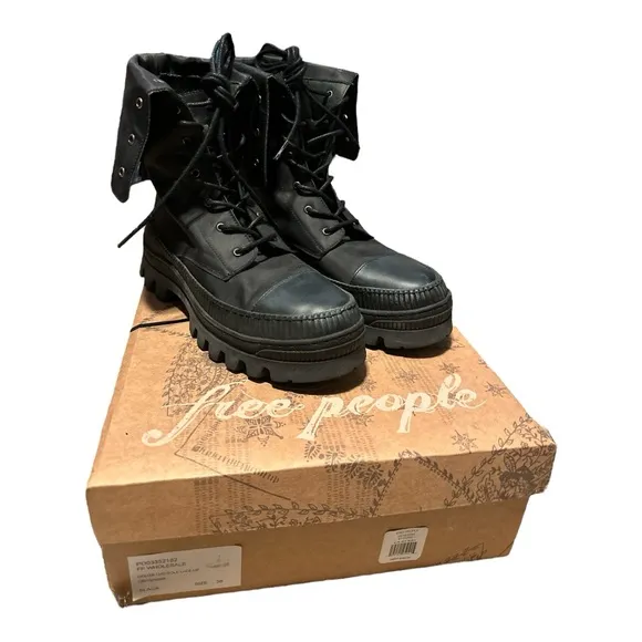 FREE PEOPLE Goldie Lug Sole Lace Up Combat Moto Boots Size 38