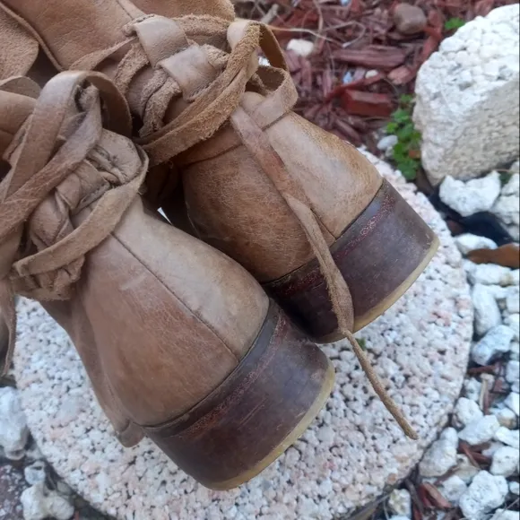 Free People Moonshine Wrap Boots Distressed Leather 40EU
