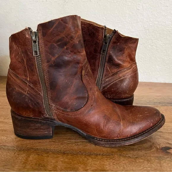 Freebird by Steven Salt Ankle Side Zip Boots Booties Womens Size 7