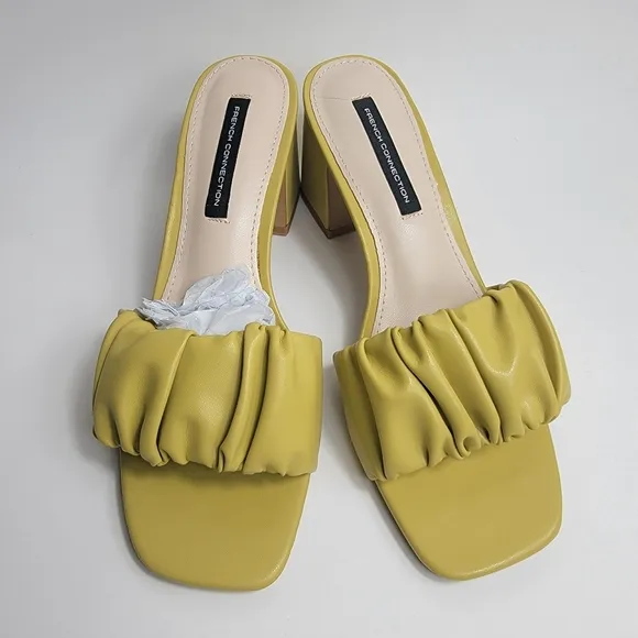 French Connection Challenge Yellow Vegan  Leather Slip On Sandals Size 7.5 NIB
