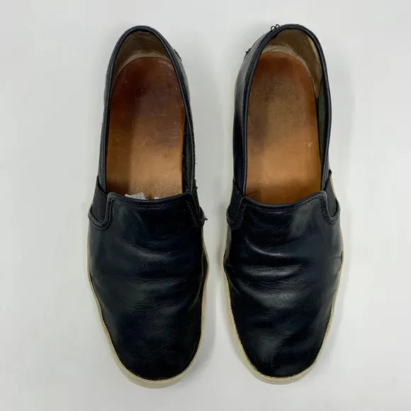 Frye Dylan Slip On Sneakers in Black Leather Size 8.5