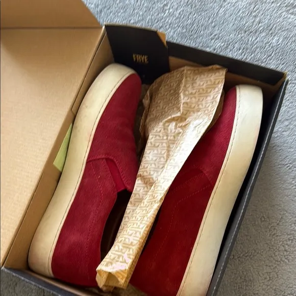 FRYE LENA Red Slip-On Sneakers